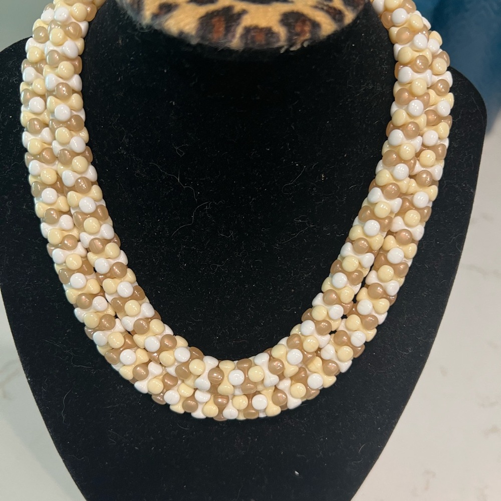 Marvela Elegant Cream and White Beaded Necklace